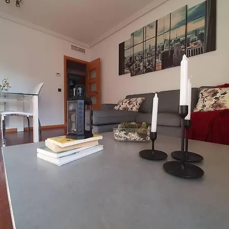 Piso Centrico Con Piscina,parking Y Jacuzzi Daire