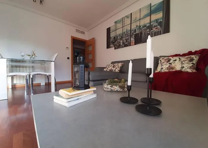 Piso Centrico Con Piscina,parking Y Jacuzzi Apartment