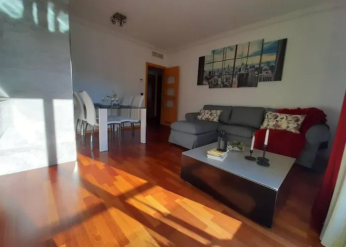 Piso Centrico Con Piscina,parking Y Jacuzzi Apartment *